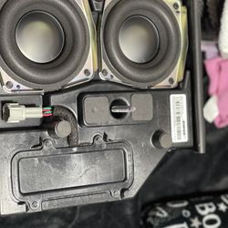 2019 Nissan Pathfinder Bose subwoofer Box OEM
