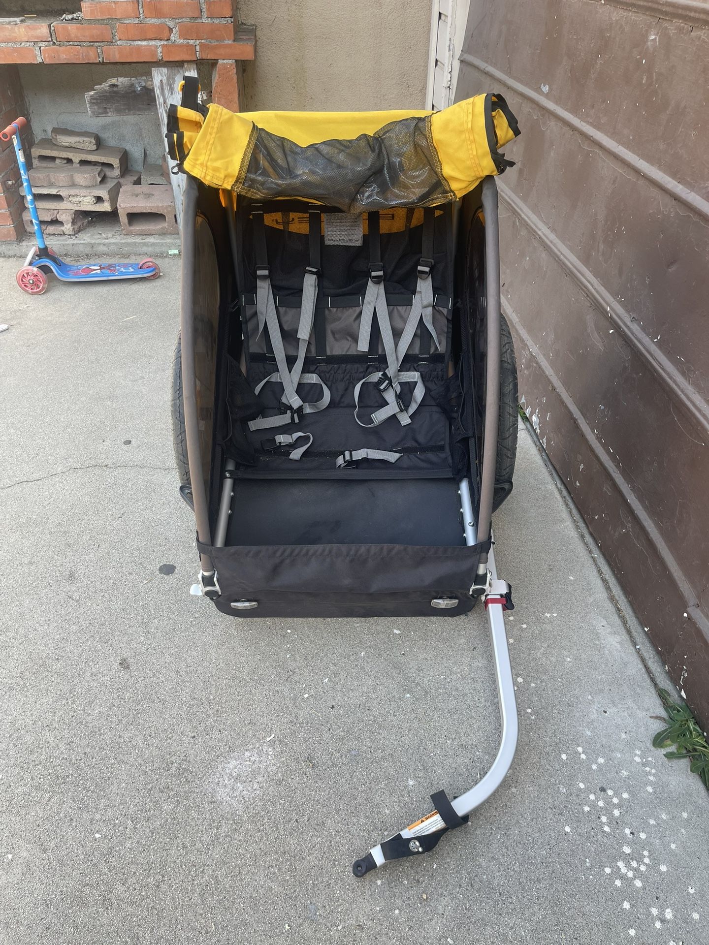 Burley Bee Kids Bike Trailer