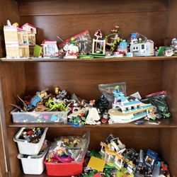 Assorted Legos