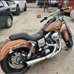 Harley-Davidson Dyna lowrider