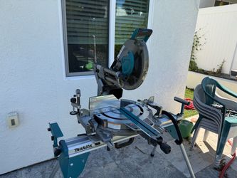 Makita 40V Max XGT 12” Brushless Cordless Dual Bevel Compound Miter Saw