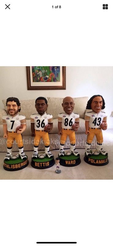 Pittsburgh Steelers 3Ft Bobbleheads