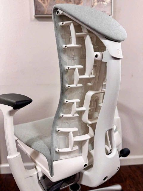 NEW&USED HERMAN MILLER EMBODY AERON EAMES CHAIRS PICK UP SHIPPING DELIVERY