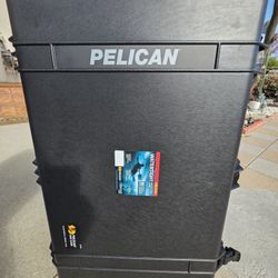 Pelican 1650 Watertight with Foam New