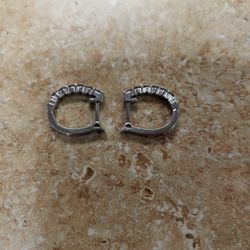 14k White Gold Multi Diamond Earrings 