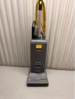 Windsor Sensor S12 Commercial Vacuum