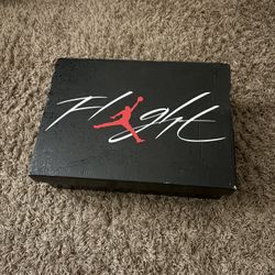 Air Jordan 4Fire Red 