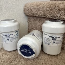 Amazon Basics Replacement Water Filter Cartridge Compatible with GE MWF Refrigerator, NSF Certified, 3-Pack 