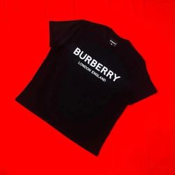 Burberry Tshirt Black And White 