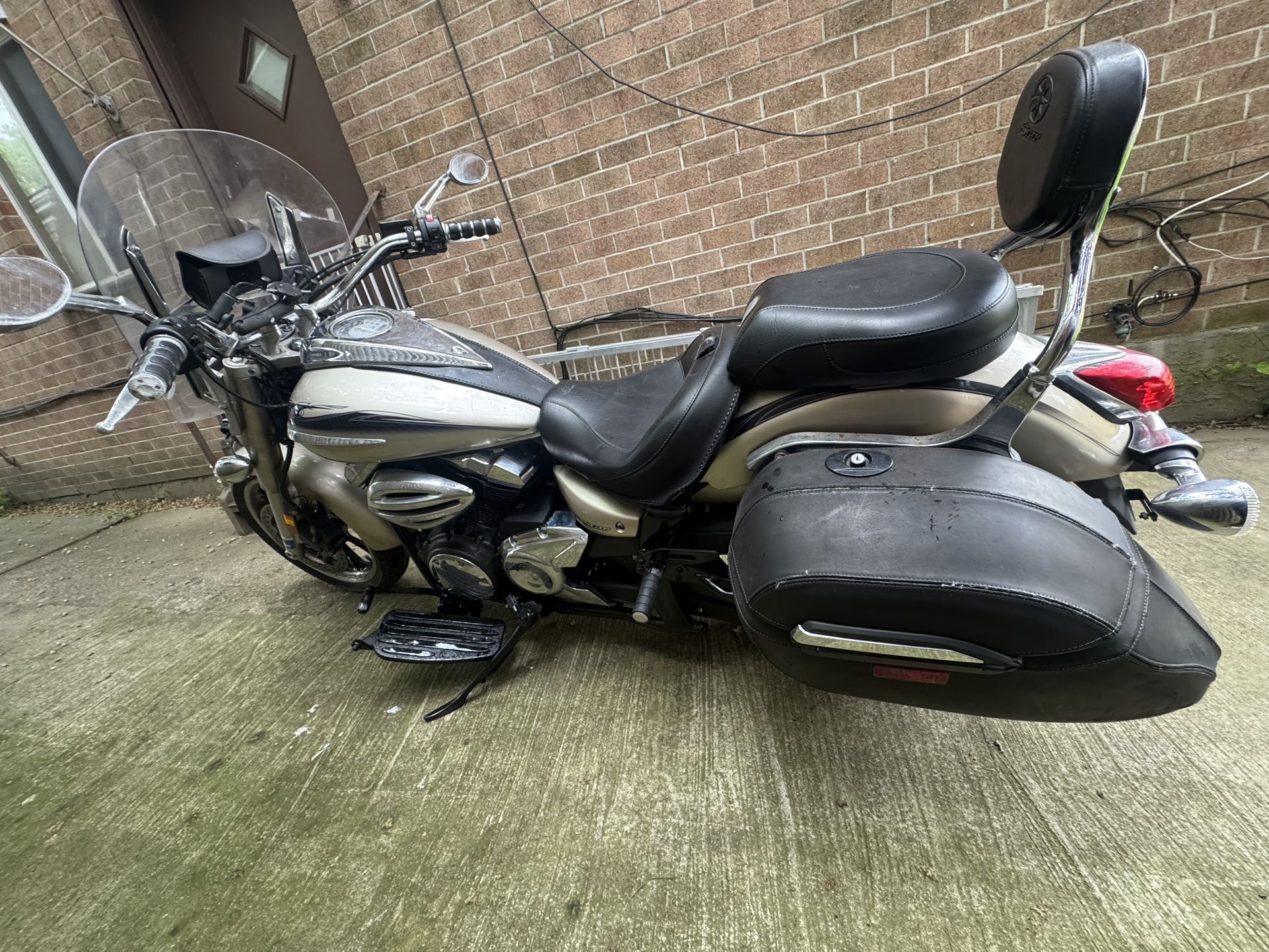 2010 Yamaha Vstar 950 Tourer