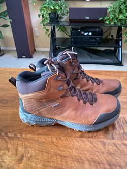 MERRELL Forester Waterproof Boots. MINT COND! Men's size 13