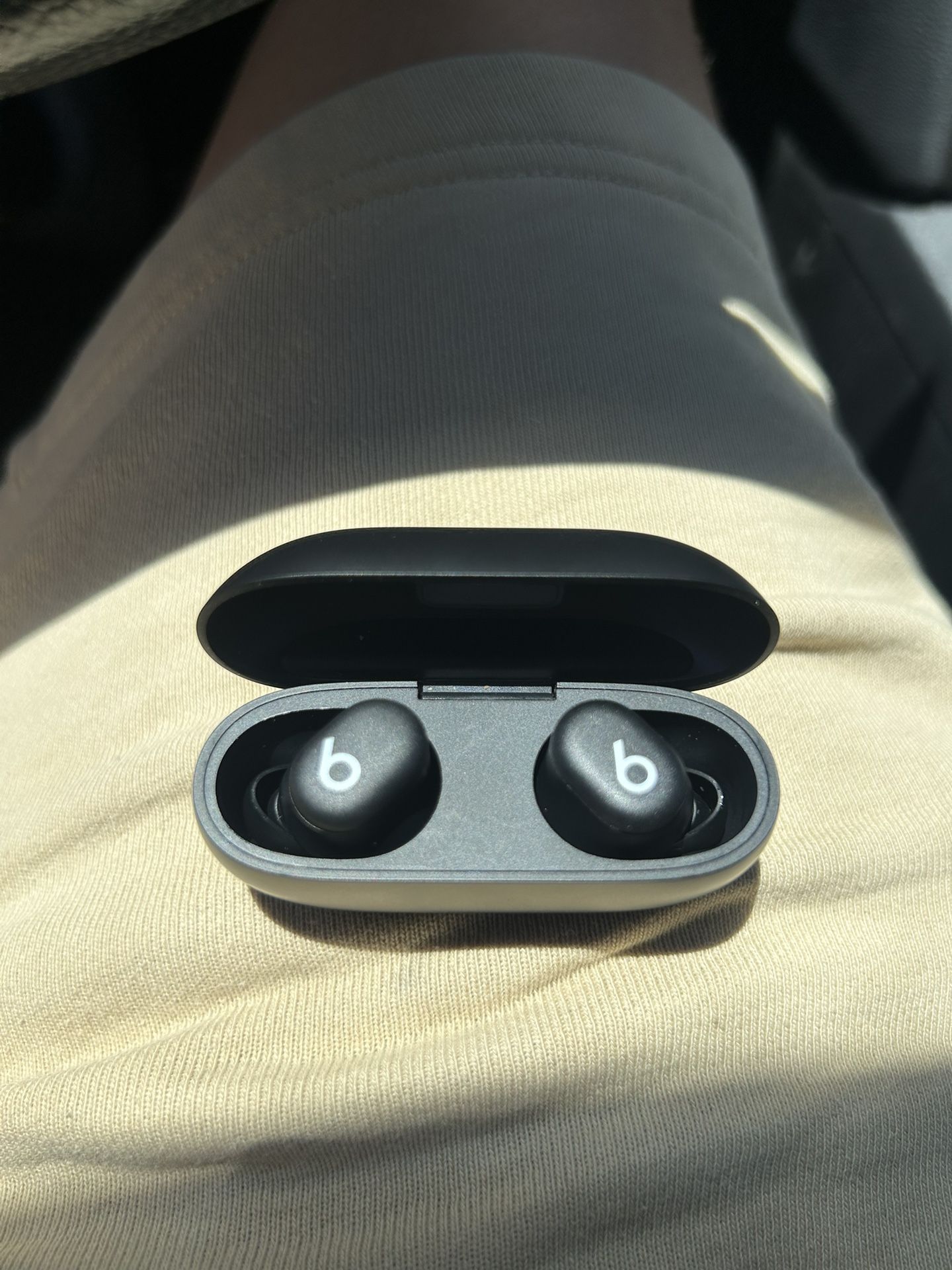 Beats Solo Buds