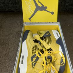 Air Jordan Lightning 4s
