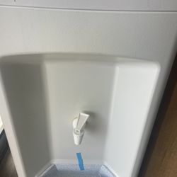 Water Dispenser Room Temperature 