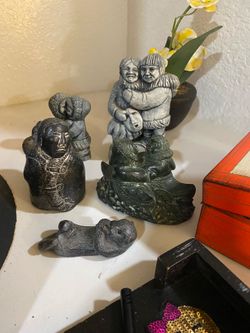 Vintage Wolf sculptures
