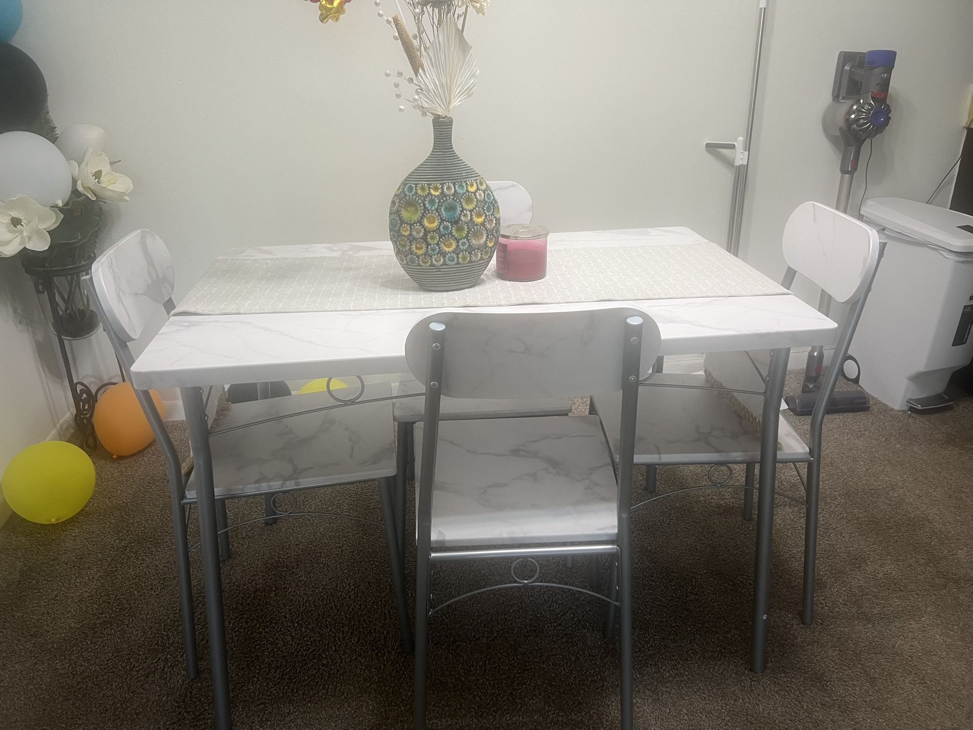 Table Set Almost New