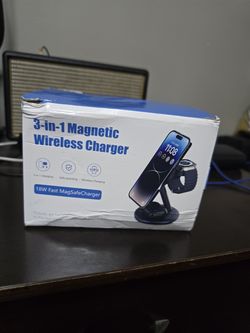 3-in-1 Magnetic Wireless Charger – Phone, Apple Watch & AirPods