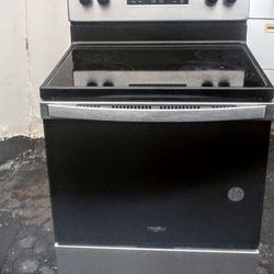 ⭐️NICE CLEAN WHIRLPOOL STAINLESS GLASS TOP STOVE⭐️