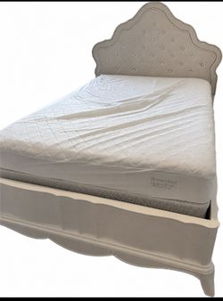 Girls furniture