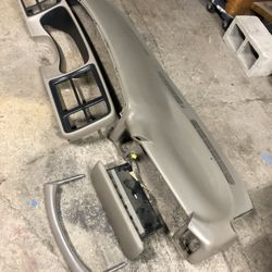 Chevy Truck Interior Parts 99-06
