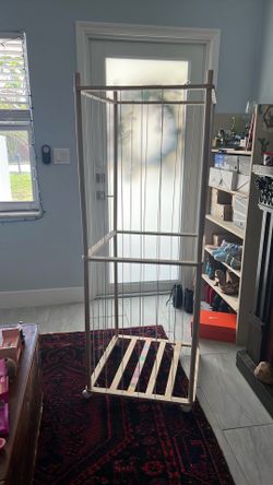 Plush cage