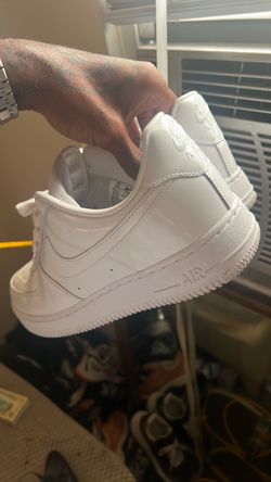 Air Force’s shiny white