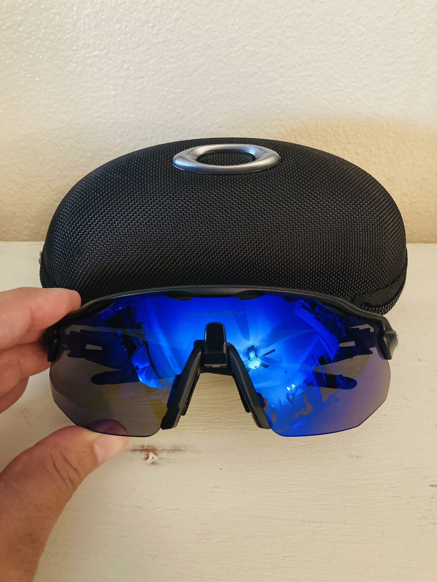 New Polarized Oakley Radar Ev