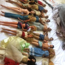 Vintage Barbies And Kens Lot 