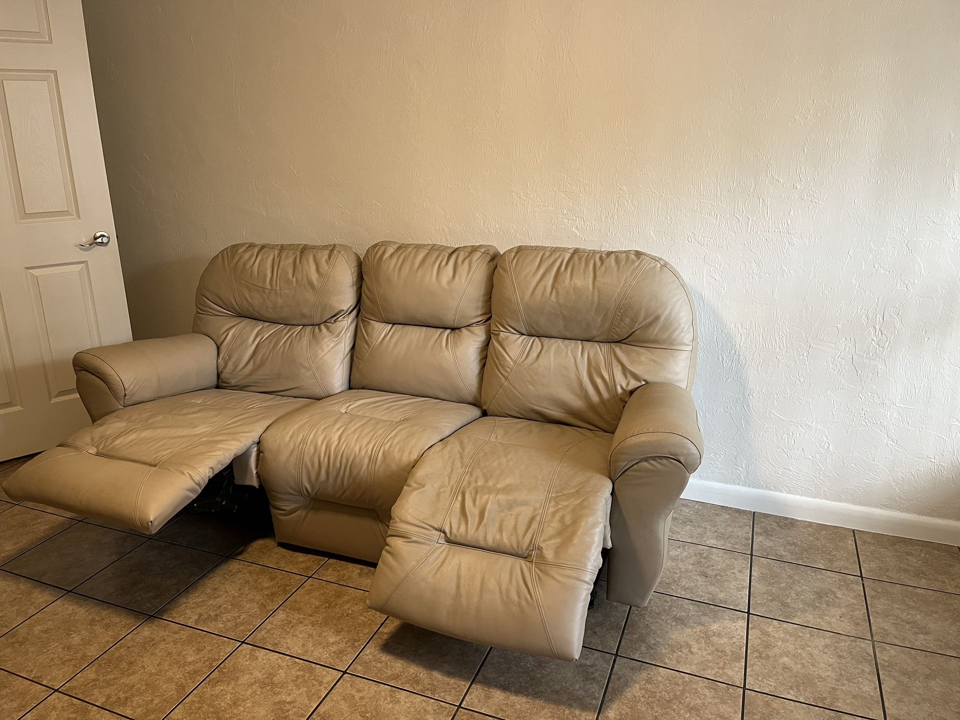 Cream Colored Recliner Sofa