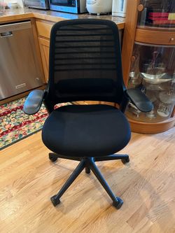 Steelcase Series 1 Ergonomic Office Chair