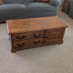Coffee Table & Side Tables 