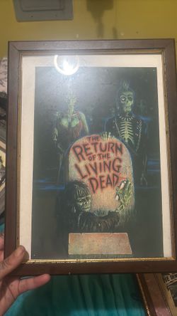 The return of a living, dead picture