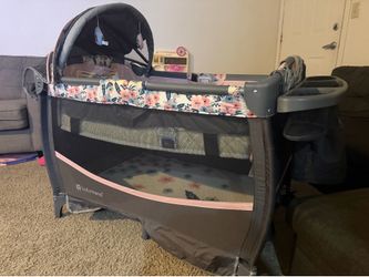 Baby Trend Pack and Play