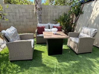 Patio furnitire set Outdoor brand new