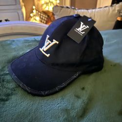 Black Baseball Cap 