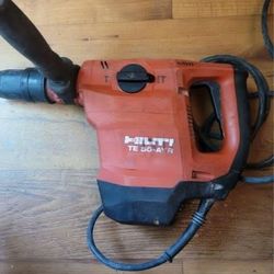 Hilti
120-Volt SDS Max TE 50-AVR Corded Rotary Hammer Drill  ,Power Cord