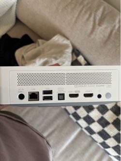 LG projector