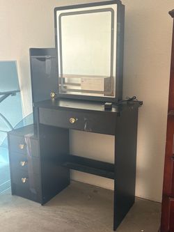 Black vanity