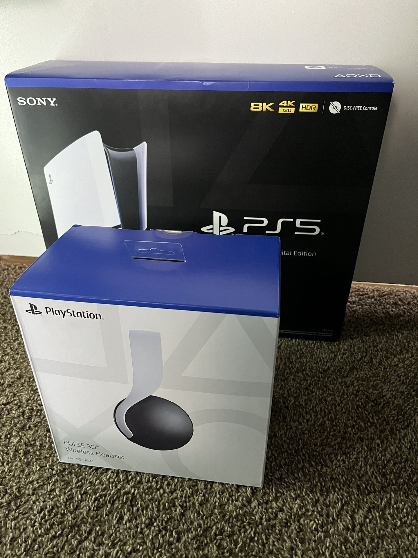 PlayStation 5 With Wireless Headset 