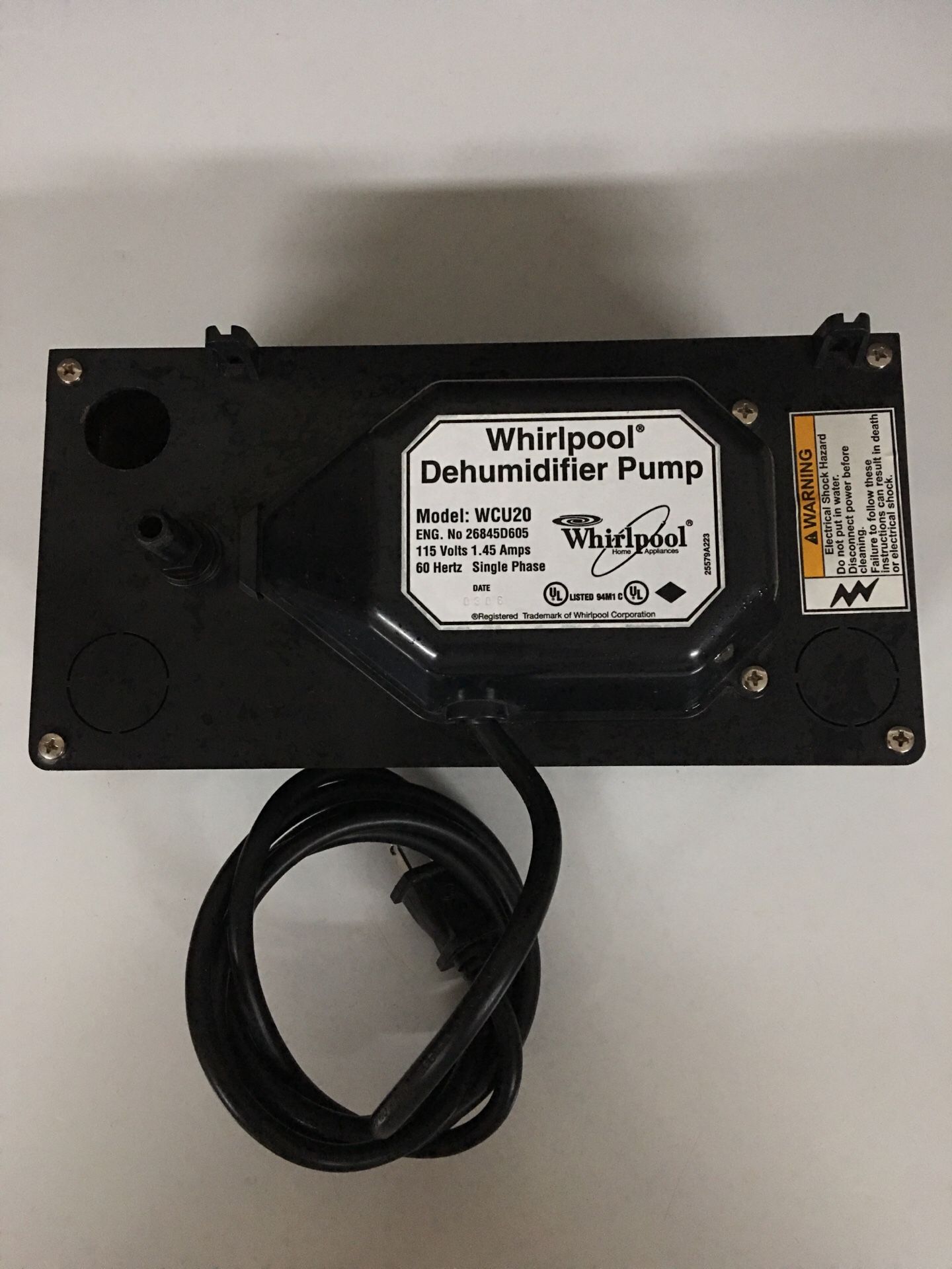Dehumidifier pump