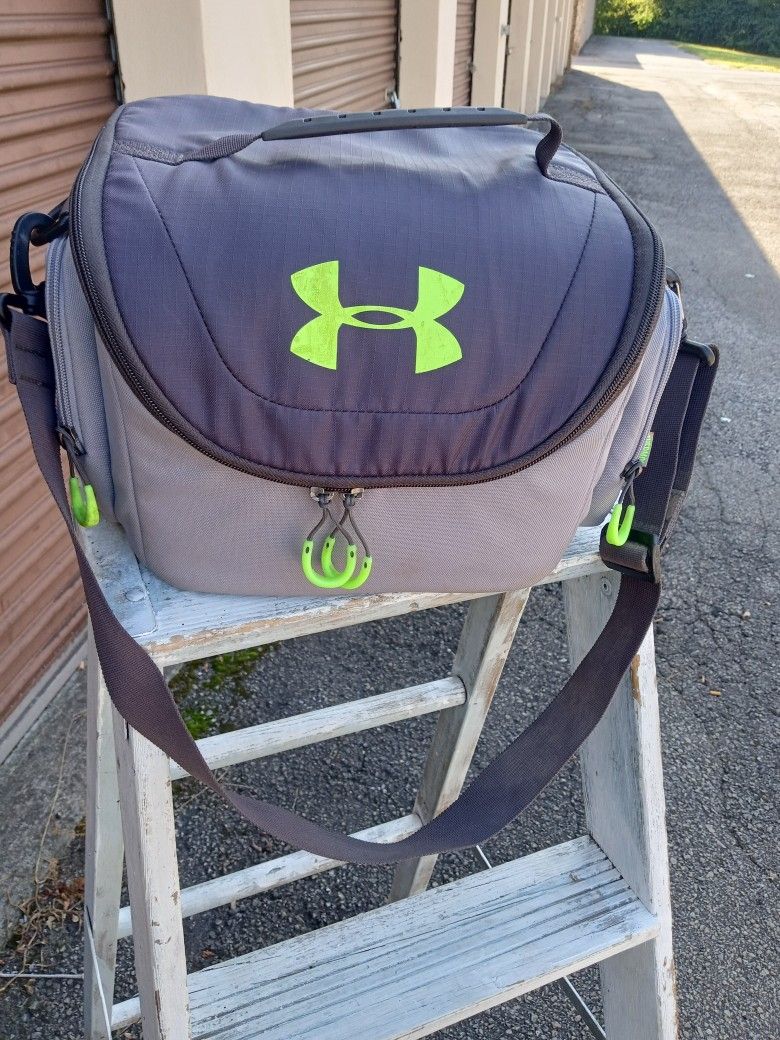 Under Armour 24 Can Soft Cooler Charcoal Hyper Green