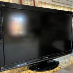 TV 37” Panasonic