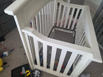 Kids crib