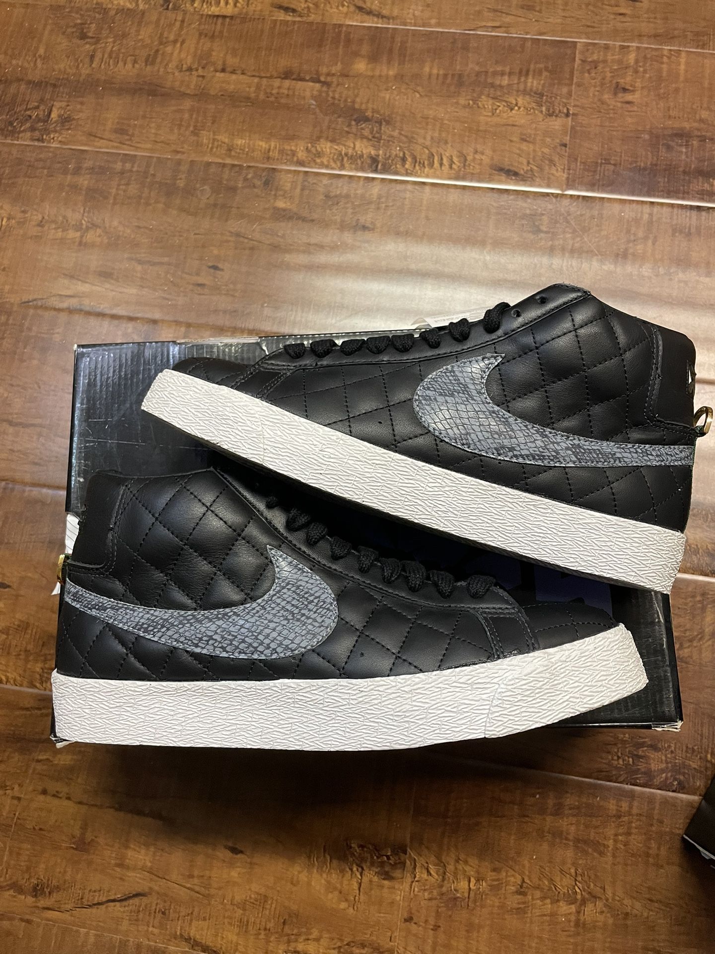 Supreme Nike Blazer SB Size 8.5