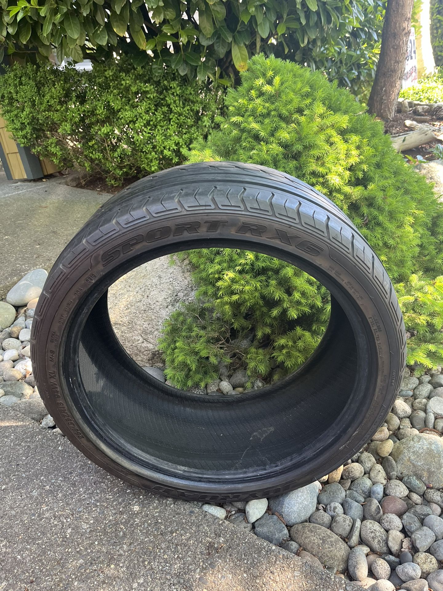 One Tire Joy Road Sport RXG 255/35ZR18 94W XL
