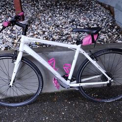 White Trek Hybrid Bike 20" (51cm) with pink accents