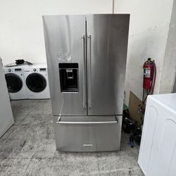 KITCHENAID FRENCH DOOR REFRIGERATOR W WOODEN INTERIOR AND ICE/WATER
