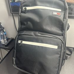 G And B Barber Backpack 