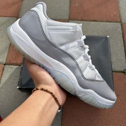 Jordan 11 Low “Cement Grey” Size 8.5