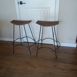 2 Bar Stools , Iron , Wicker